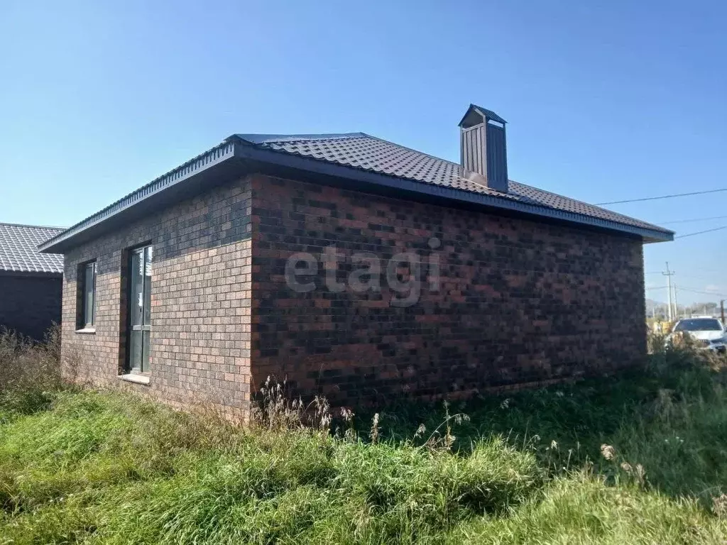 Дом в Башкортостан, Кармаскалинский район, Кабаковский сельсовет, д. ... - Фото 1