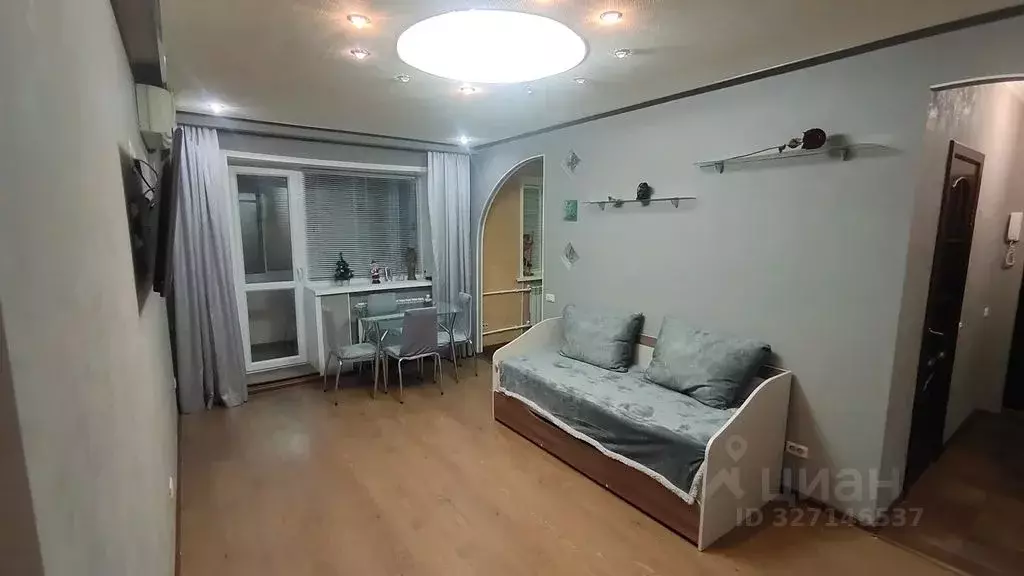 2-к кв. Тамбовская область, Мичуринск Полтавская ул., 52А (55.0 м) - Фото 1