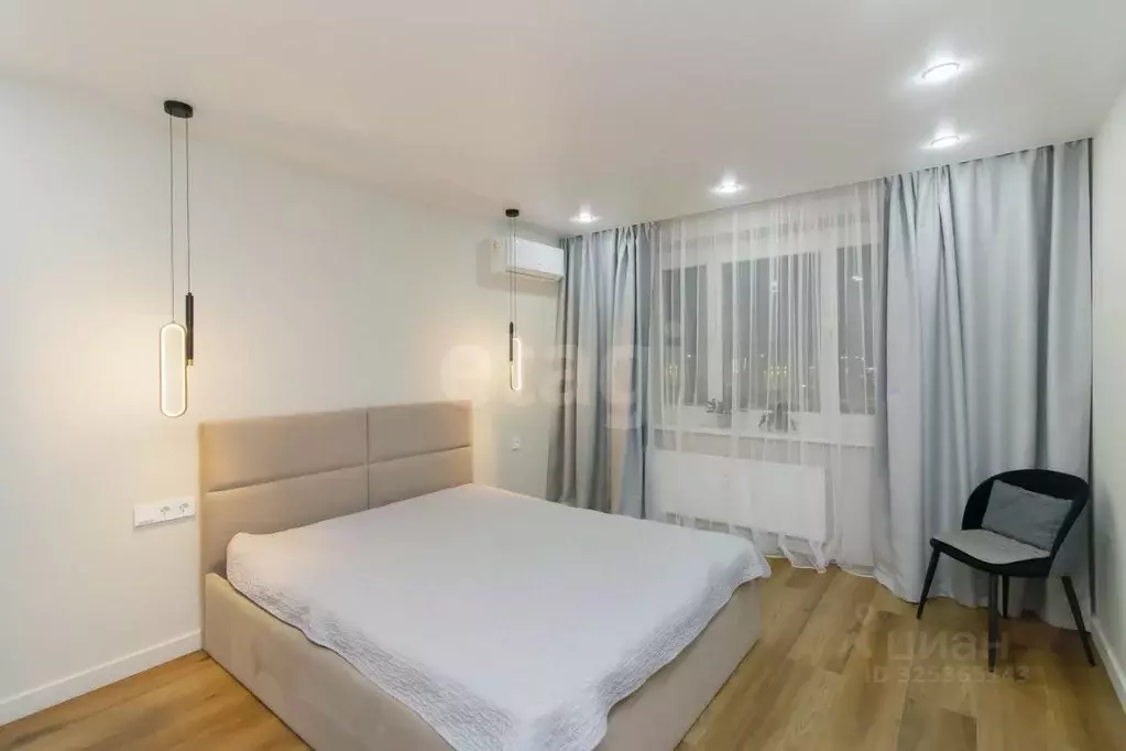 3-к кв. Тюменская область, Тюмень ул. Монтажников, 42А (86.8 м) - Фото 1