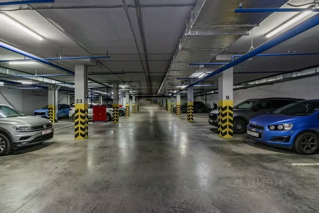 Гараж в Свердловская область, Екатеринбург ул. Блюхера, 97 (18 м) - Фото 1