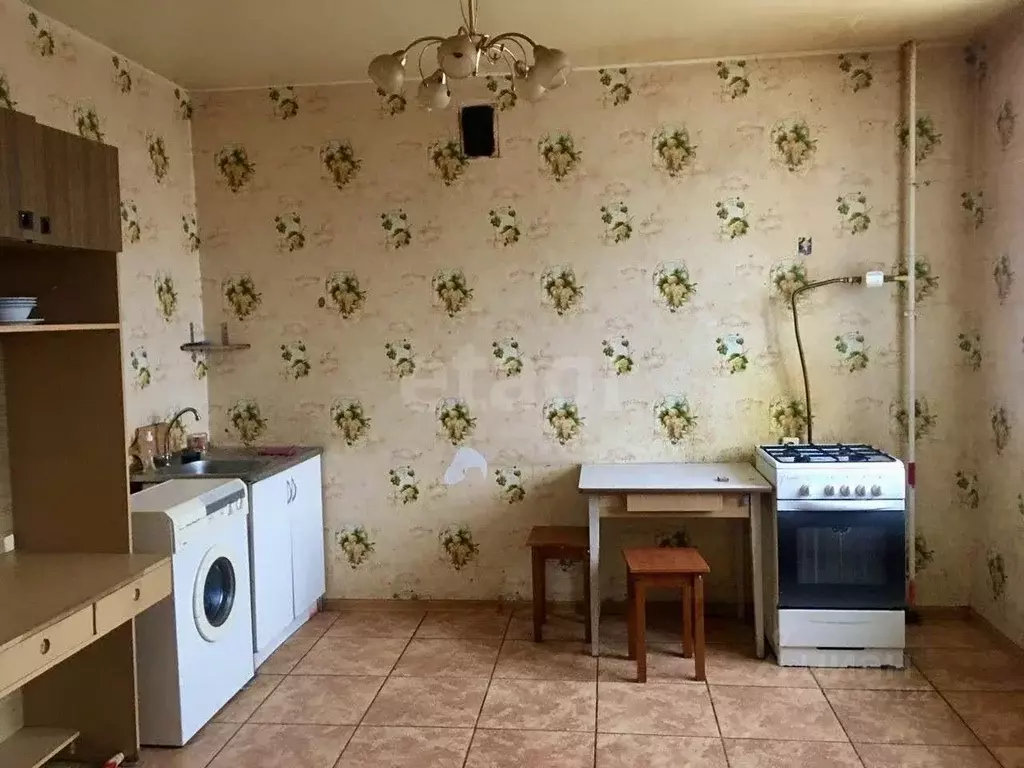 3-к кв. Санкт-Петербург пос. Металлострой, Школьная ул., 14 (91.4 м) - Фото 1