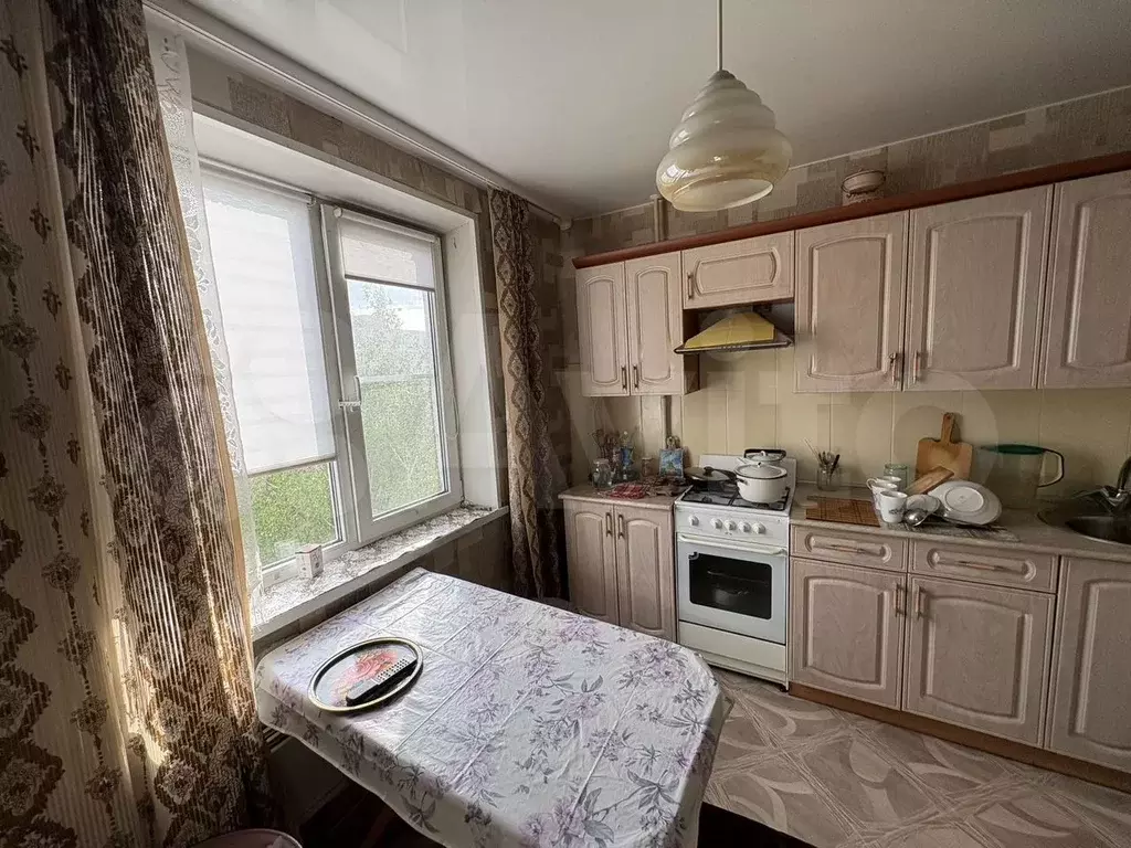 2-к. квартира, 52 м, 6/9 эт. - Фото 0
