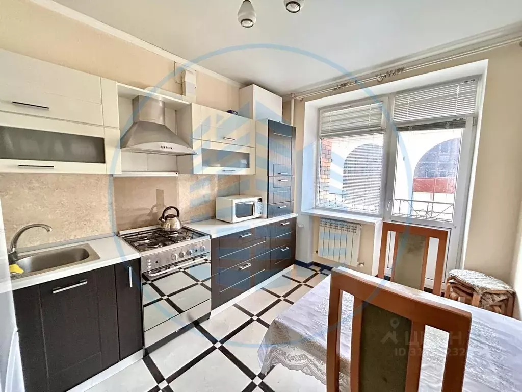 2-к кв. Ставропольский край, Ессентуки ул. Орджоникидзе, 84к6 (53.2 м) - Фото 0