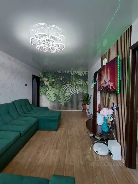4-к кв. Хакасия, Черногорск ул. Калинина, 30 (60.6 м) - Фото 0