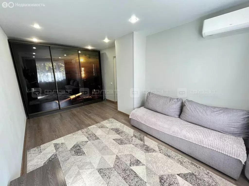 2-комнатная квартира: Казань, улица Батыршина, 40к2 (44 м) - Фото 1
