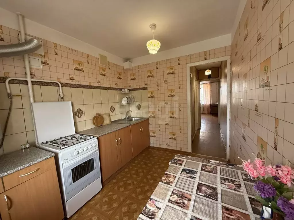 3-к кв. Брянская область, Трубчевск Брянская ул., 64 (60.2 м) - Фото 1