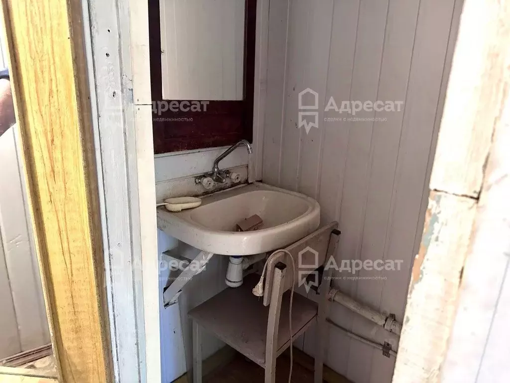 Дом в Волгоградская область, Волгоград Водораздельная ул. (180 м) - Фото 1