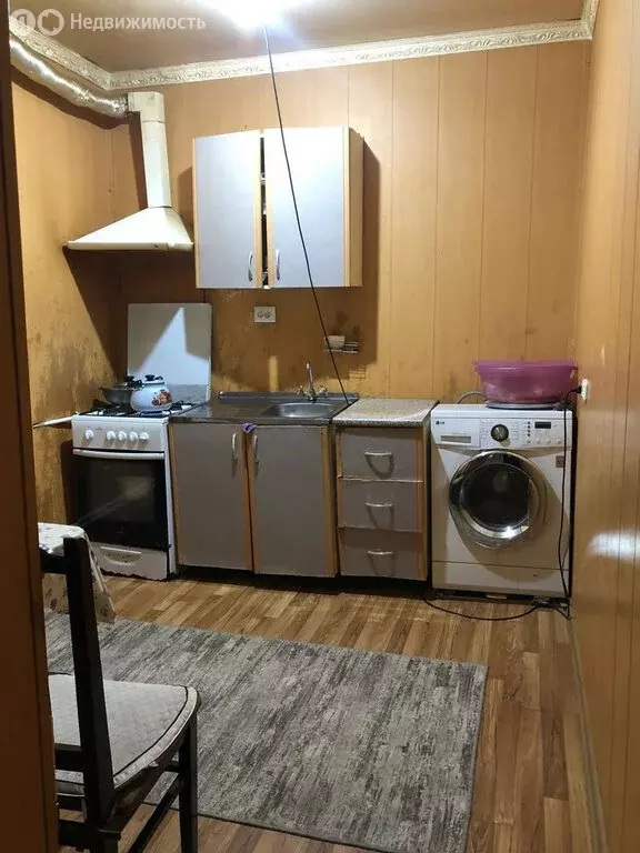 3-комнатная квартира: Дагестанские Огни, улица Волынова, 1 (71 м) - Фото 1