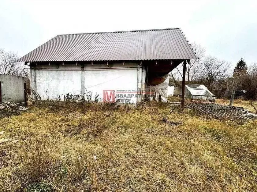 Дом в Белгородская область, Старооскольский городской округ, с. ... - Фото 1