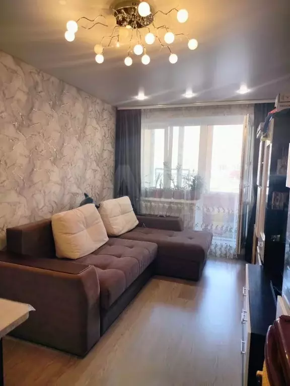 2-к. квартира, 52 м, 4/9 эт. - Фото 0