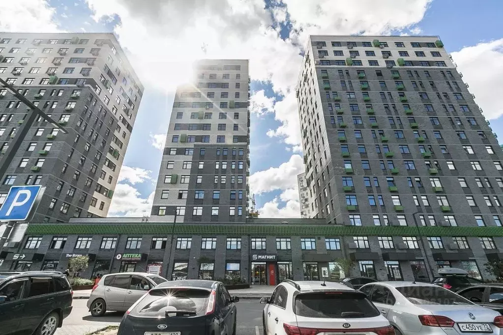 Помещение свободного назначения в Тюменская область, Тюмень ул. ... - Фото 1