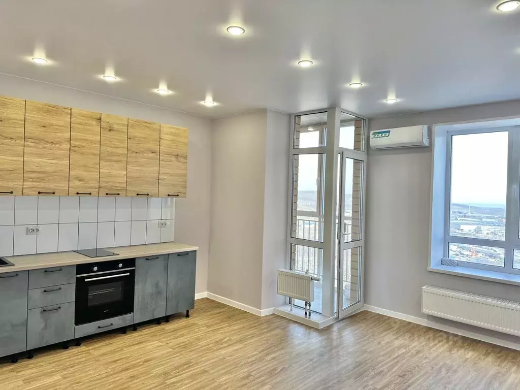Студия Приморский край, Владивосток ул. Нейбута, 2Ак3 (28.4 м) - Фото 1
