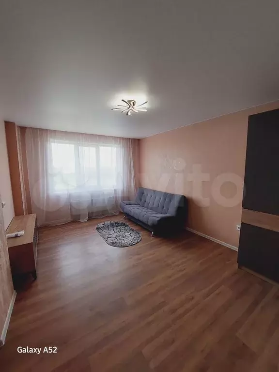 1-к. квартира, 40 м, 8/10 эт. - Фото 0