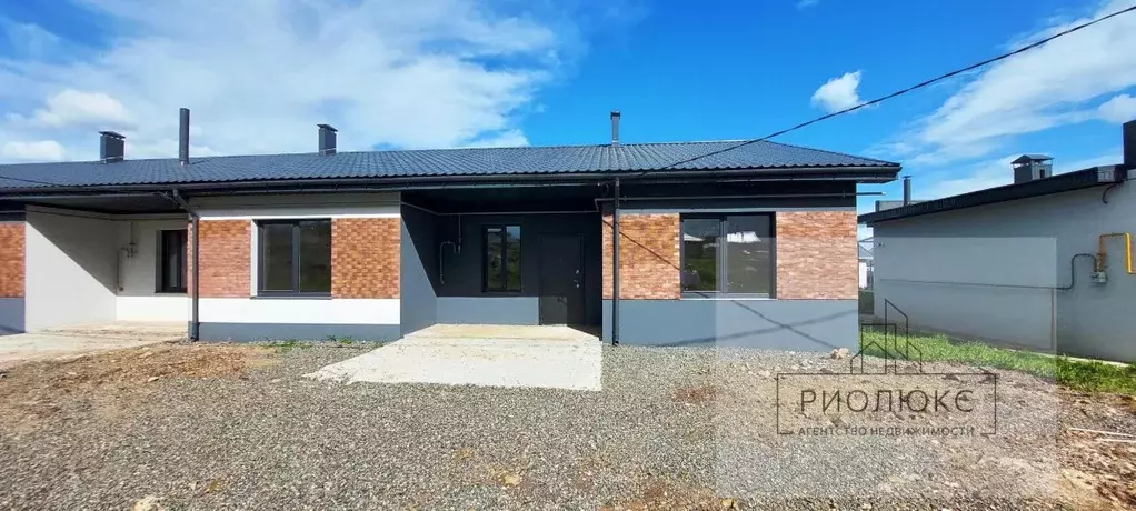 Таунхаус в Челябинская область, Магнитогорск Приуральский кп, ул. ... - Фото 2