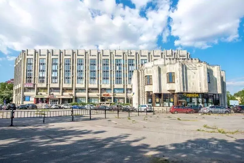 Торговая площадь в Санкт-Петербург пл. Конституции, 2 (34 м) - Фото 0