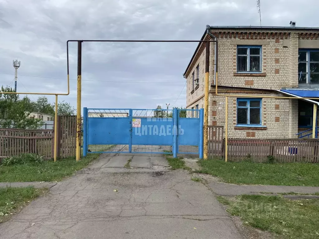 Помещение свободного назначения в Воронежская область, Бутурлиновка ... - Фото 1