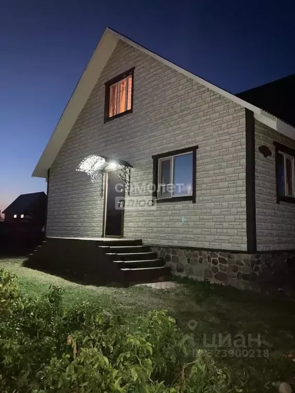 Дом в Вологодская область, с. Устье ул. Крестьянская, 63 (140 м) - Фото 2