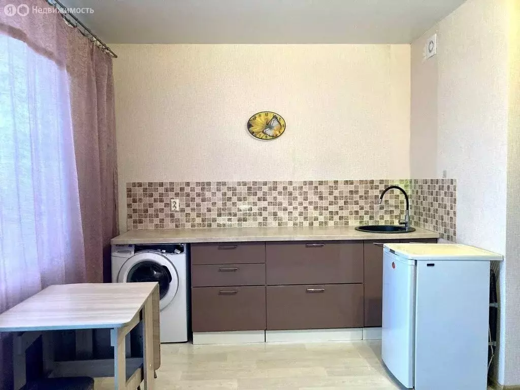 Квартира-студия: Челябинск, 2-я Эльтонская улица, 63Б (24.3 м) - Фото 1