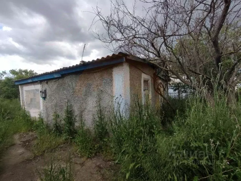 Дом в Крым, Саки ул. Октябрьская (40 м) - Фото 1