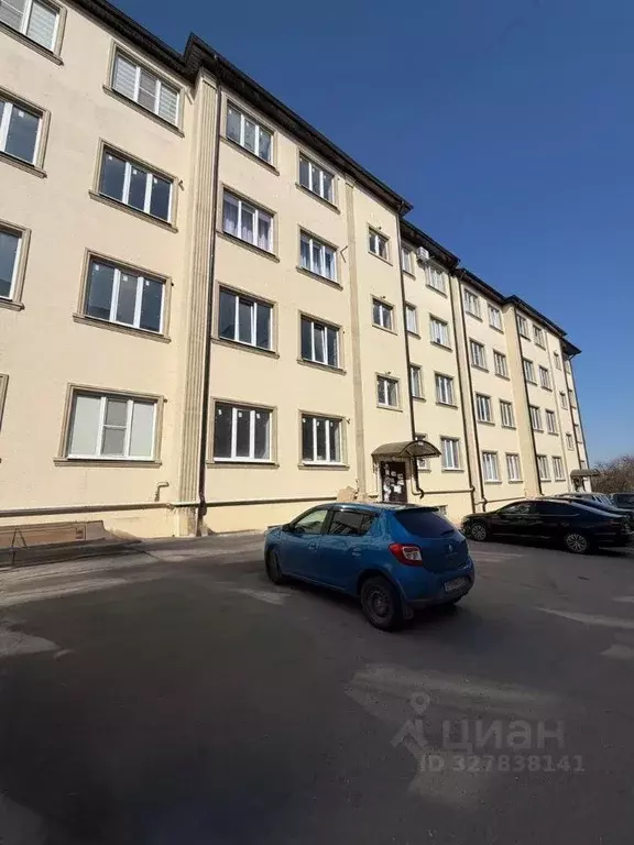 3-к кв. Кабардино-Балкария, Нальчик ул. Солнечная (80.0 м) - Фото 1