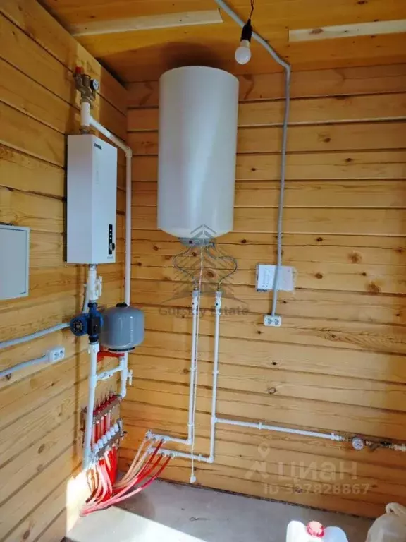 Дом в Красноярский край, Красноярск городской округ, пос. Минино ул. ... - Фото 2