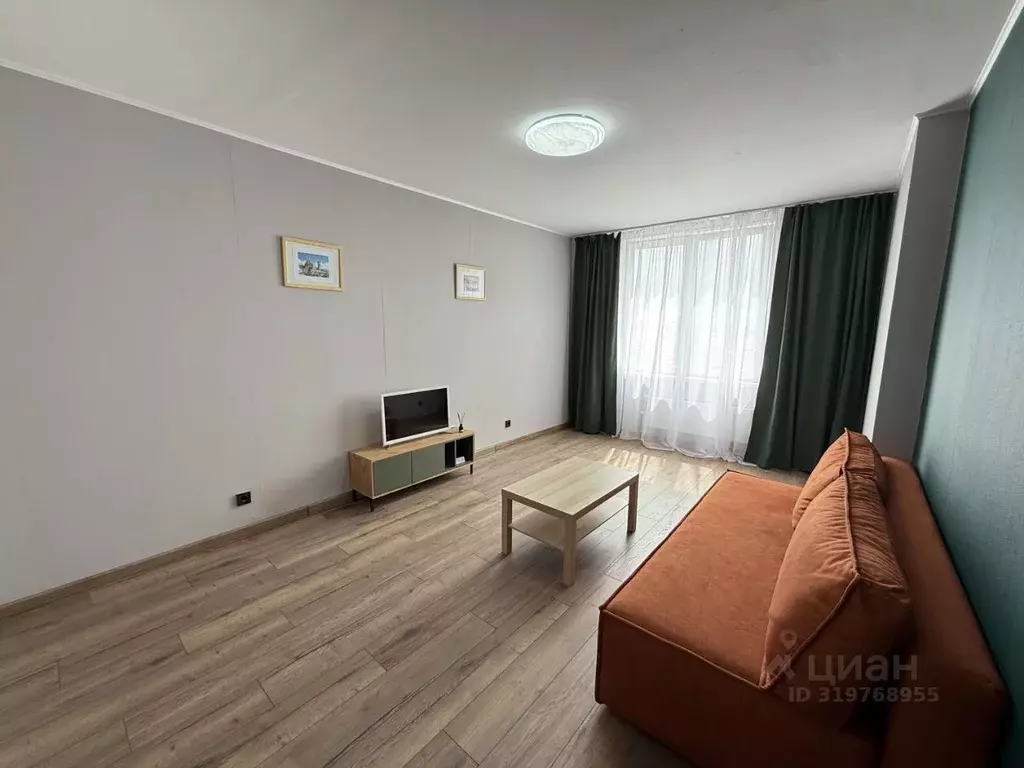 1-к кв. Свердловская область, Екатеринбург ул. Чкалова, 231 (51.0 м) - Фото 1