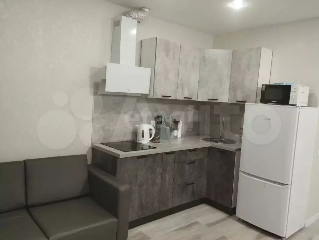 2-к. квартира, 60 м, 8/17 эт. - Фото 0