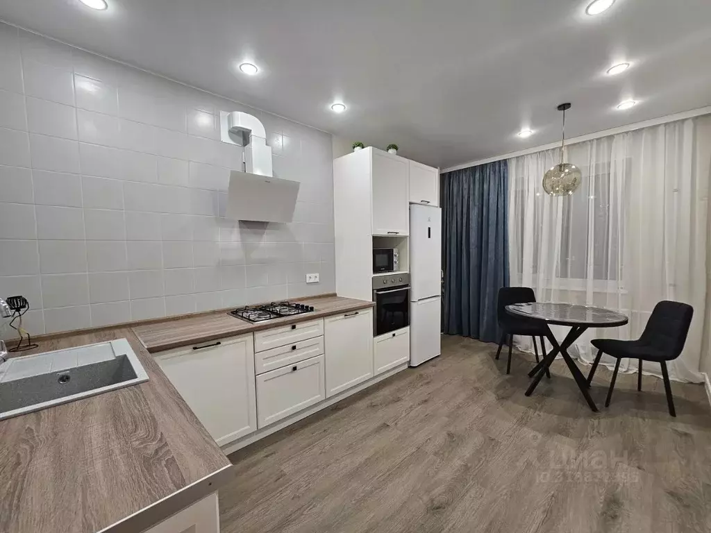 1-к кв. Владимирская область, Владимир ул. Родионовка, 8 (46.0 м) - Фото 0
