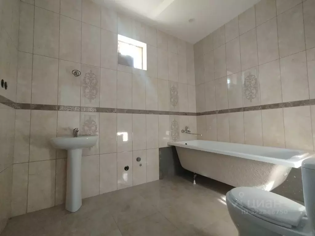 Дом в Краснодарский край, Новороссийск городской округ, Семигорский ... - Фото 2