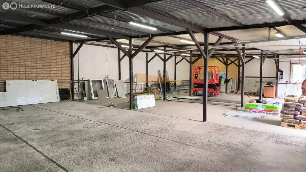 Склад (240 м) - Фото 1