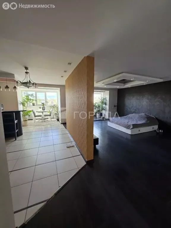 2-комнатная квартира: Томск, Сибирская улица, 33А (90 м) - Фото 0