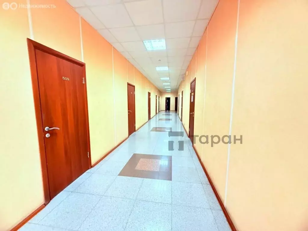 Офис (1751.57 м) - Фото 1