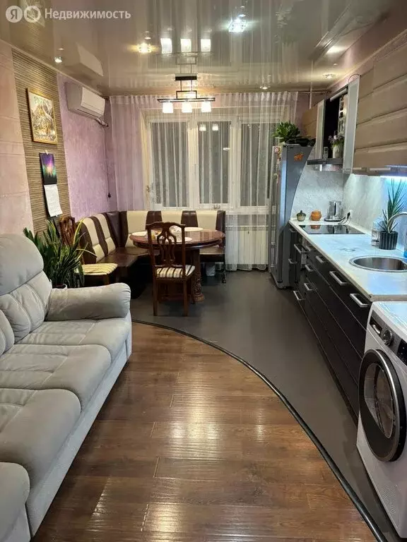 3-комнатная квартира: село Тополево, Садовая улица, 5 (68.6 м) - Фото 0