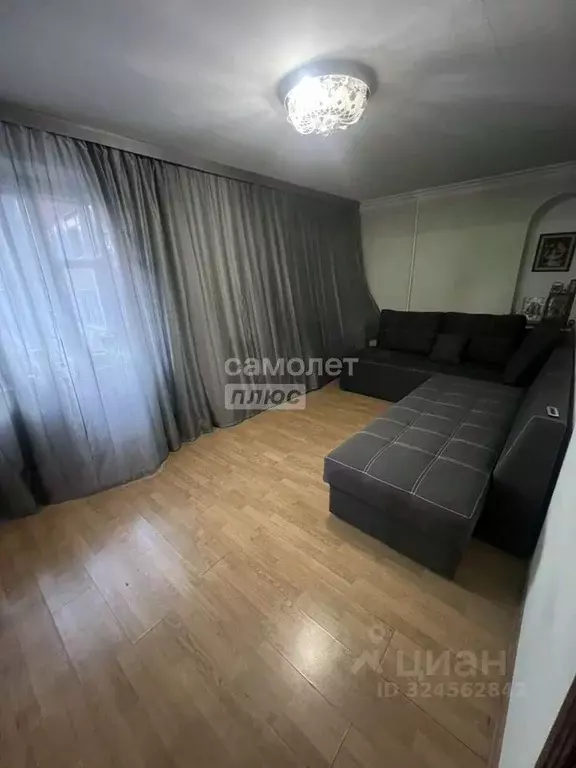 4-к кв. Липецкая область, Липецк ул. Водопьянова, 70 (98.4 м) - Фото 1