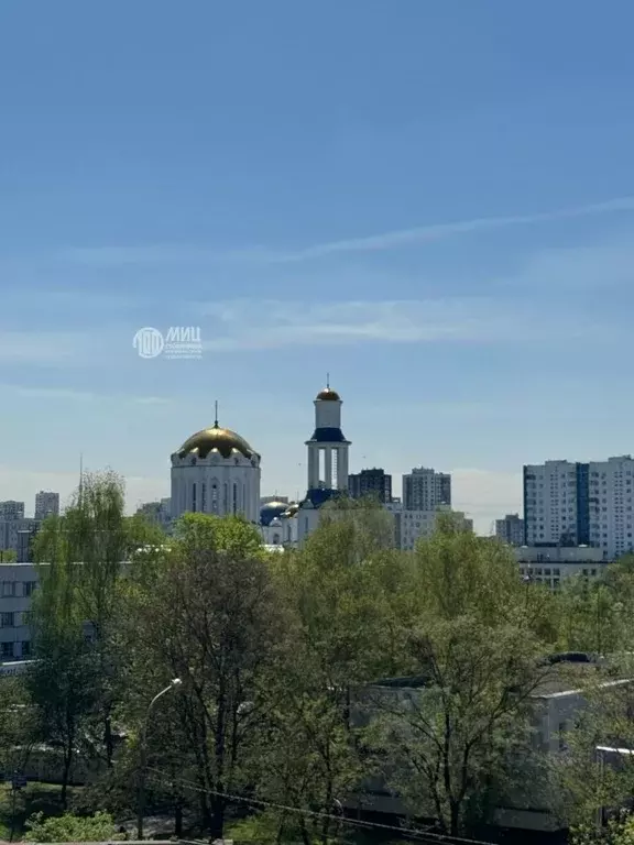 3-к кв. Москва ул. Пришвина, 11 (63.5 м) - Фото 0