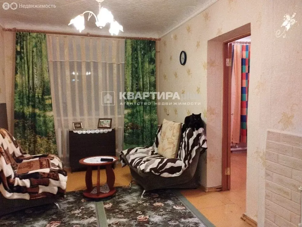 3-комнатная квартира: Невьянск, Садовая улица, 41 (48.6 м) - Фото 1