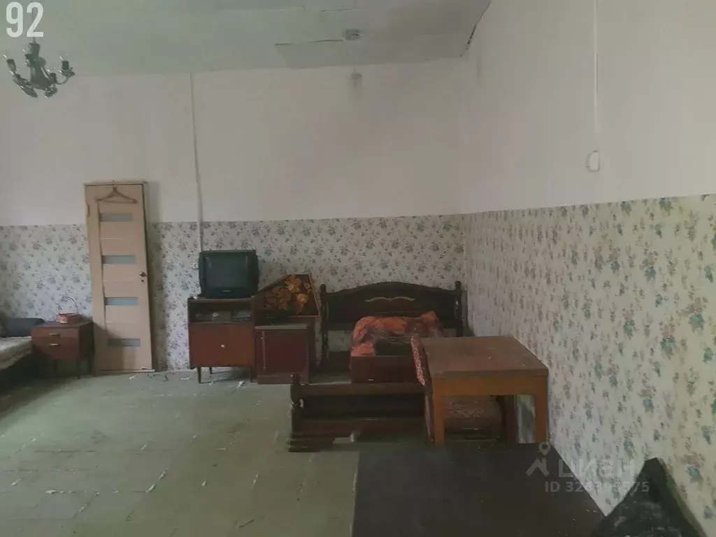 Дом в Орловская область, Кромской район, Апальковское с/пос, с. ... - Фото 2