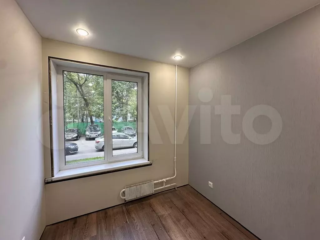 Квартира-студия, 10,1 м, 1/9 эт. - Фото 1