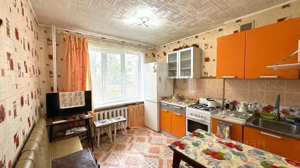 1-к кв. Вологодская область, Сокол Производственная ул., 56 (34.0 м) - Фото 1