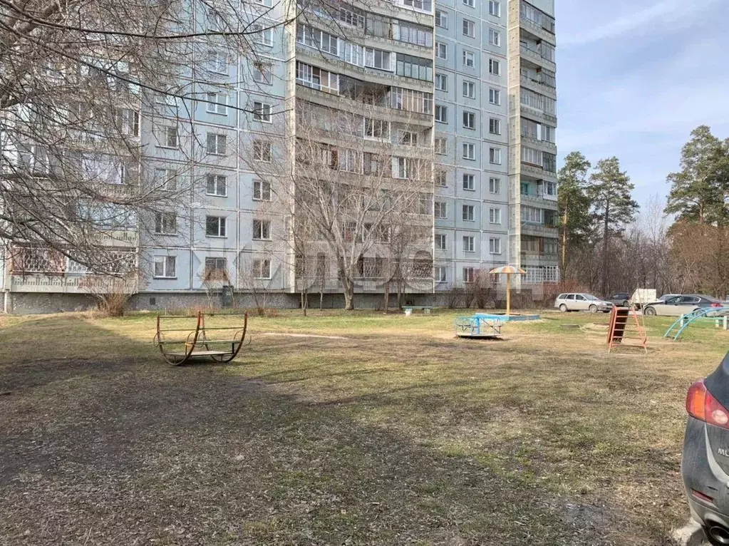 3-к кв. Новосибирская область, Бердск ул. Красный Сокол, 17 (62.7 м) - Фото 1