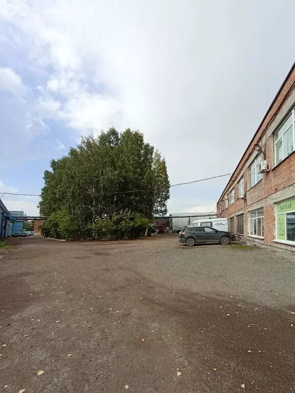 Помещение свободного назначения (1384.7 м) - Фото 1