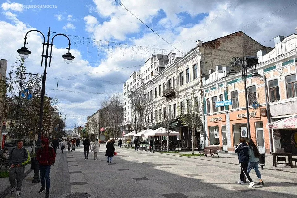 3-комнатная квартира: Саратов, площадь имени С.М. Кирова, 8 (54.8 м) - Фото 0