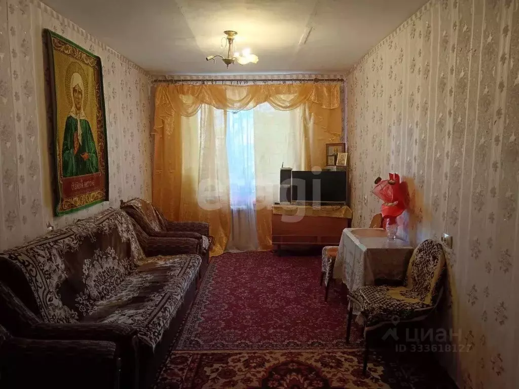 3-к кв. Ленинградская область, Кириши ул. Строителей, 10 (56.6 м) - Фото 1