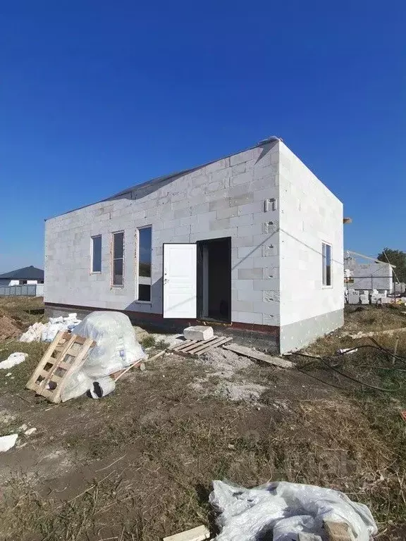 Дом в Самарская область, Кинель городской округ, Усть-Кинельский пгт ... - Фото 0