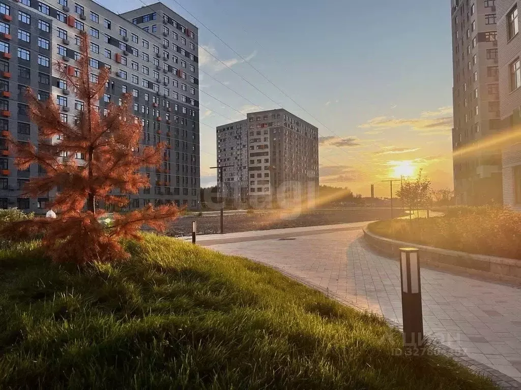 1-к кв. Тюменская область, Тюмень ул. Первооткрывателей, 6 (37.6 м) - Фото 2