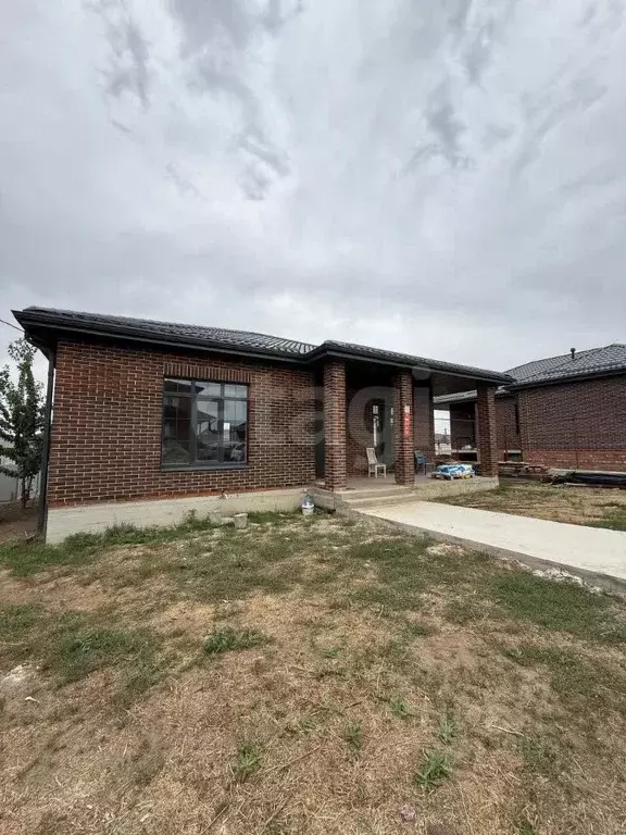 Дом в Ростовская область, Аксайский район, Большелогское с/пос, пос. ... - Фото 1