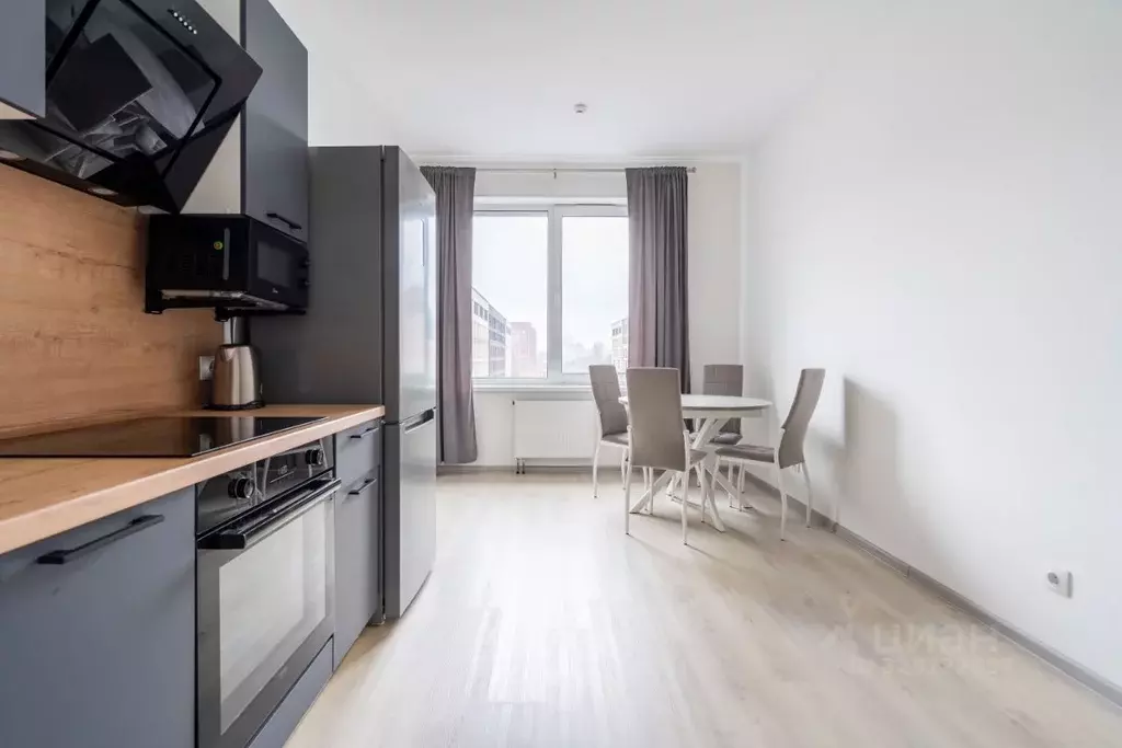 3-к кв. Санкт-Петербург Манчестерская ул., 3к2 (85.7 м) - Фото 2