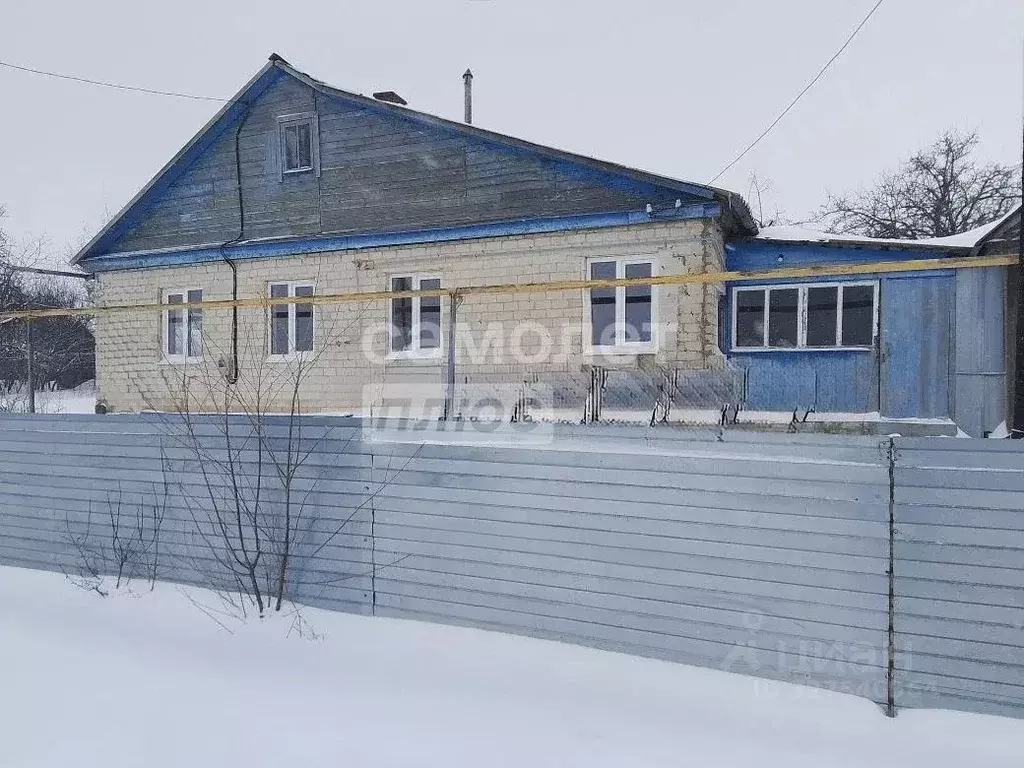 Дом в Курская область, Щигровский район, Охочевский сельсовет, пос. ... - Фото 1