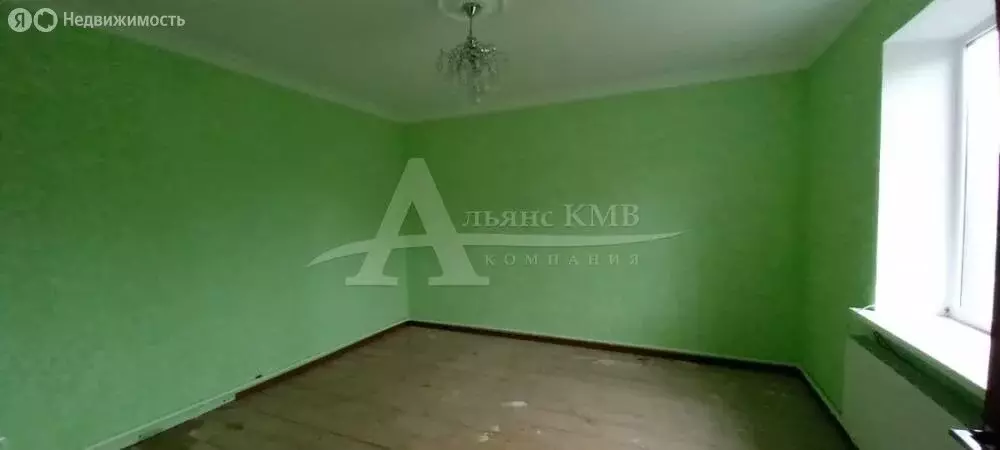 Дом в Минеральные Воды, улица Чернышевского (120 м) - Фото 1