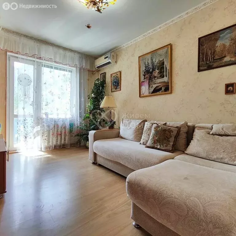 2-комнатная квартира: Волгоград, Елецкая улица, 5 (53 м) - Фото 0